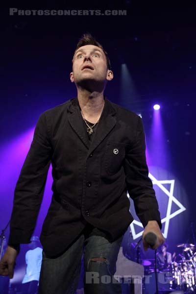 DAMON ALBARN - 2014-11-12 - PARIS - Casino de Paris - 